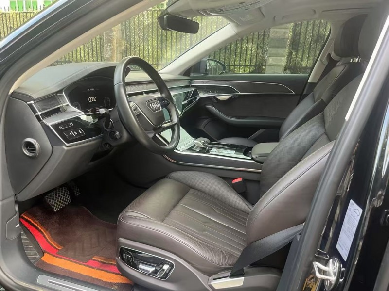 深圳20年奥迪A8L6