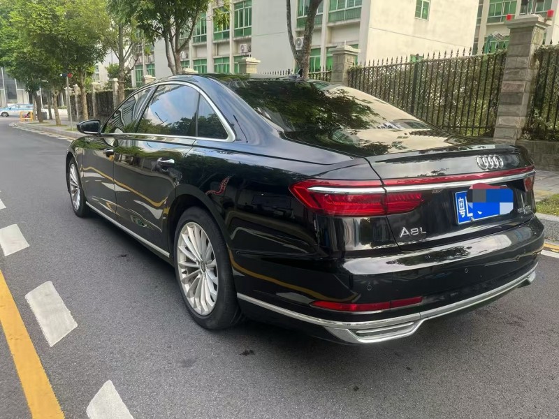 深圳20年奥迪A8L8
