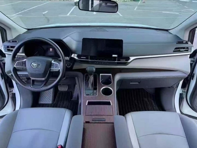 菏泽25年丰田格瑞维亚5