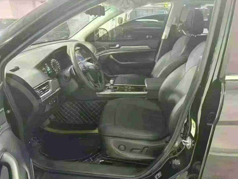 成都20年哈弗H64