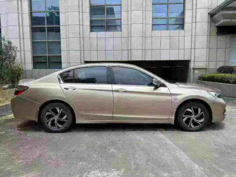 广州16年本田雅阁7