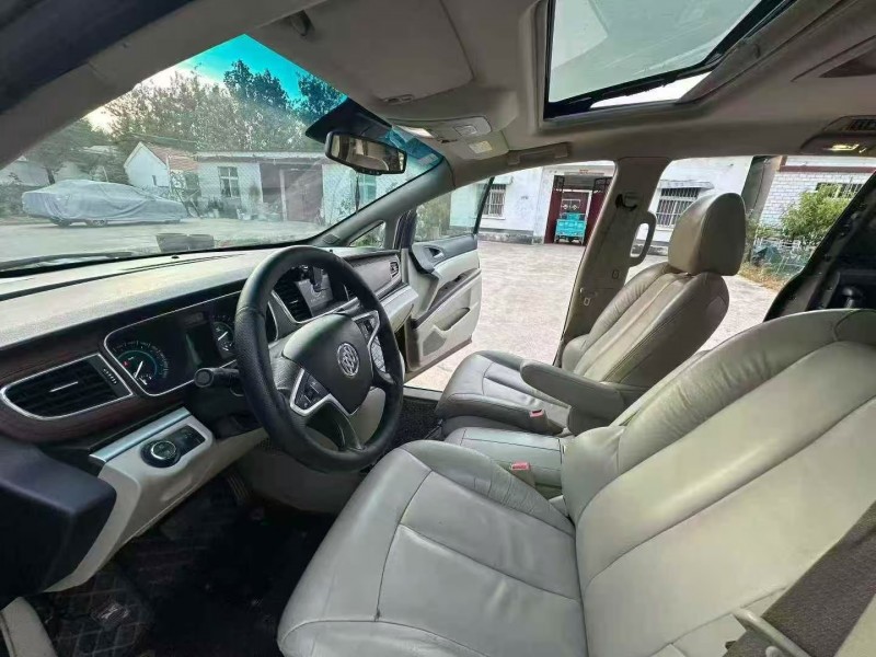 徐州15年别克GL84