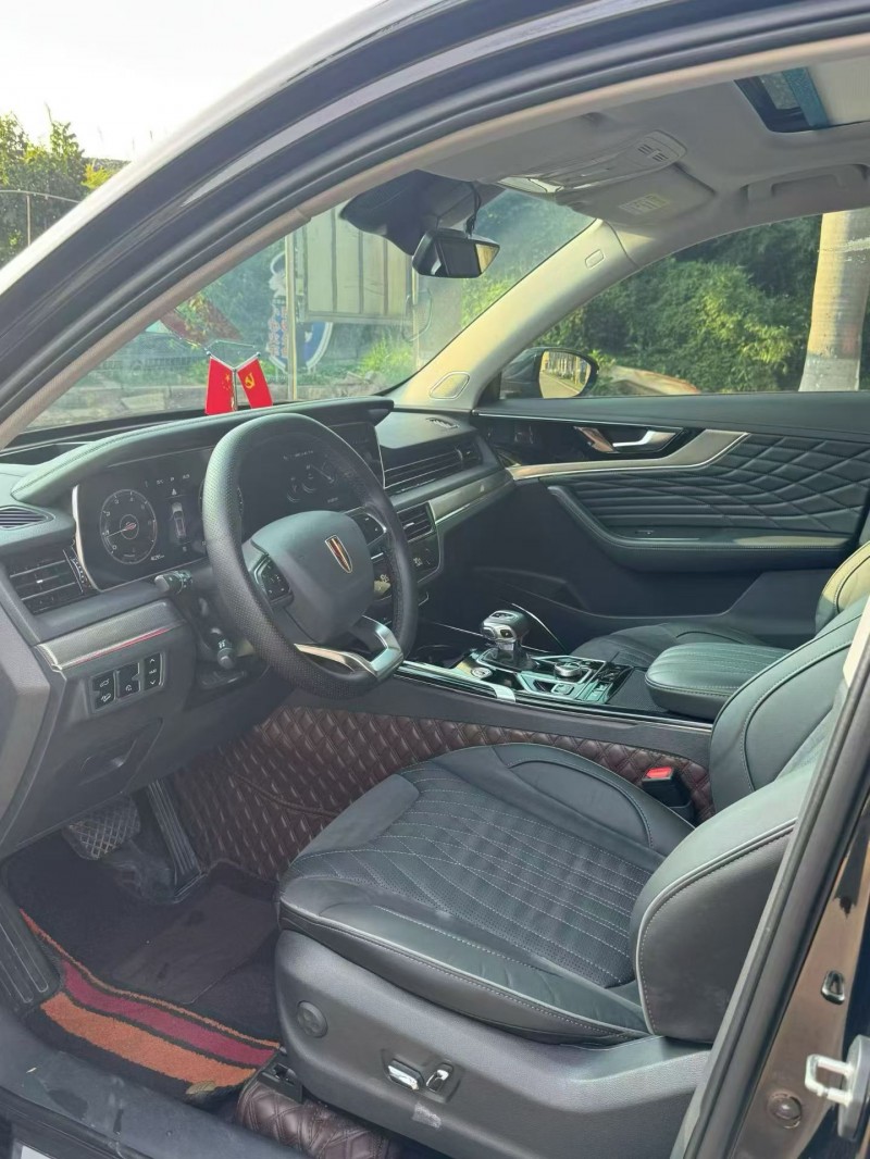 厦门22年红旗HS56