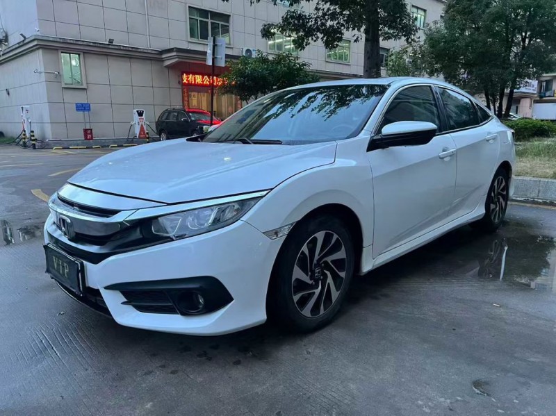 东莞18年本田思域2