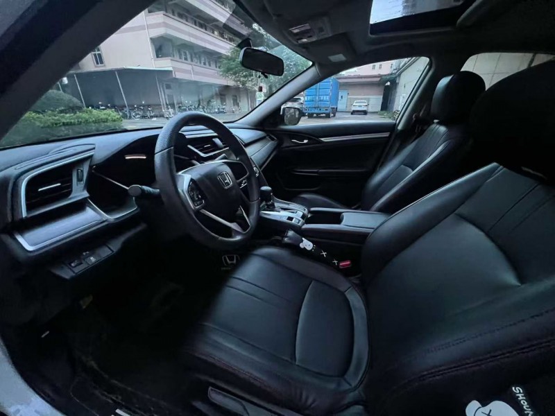 东莞18年本田思域6