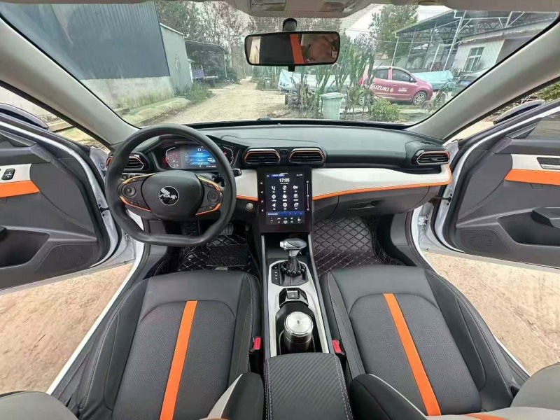 徐州23年东风奕炫6