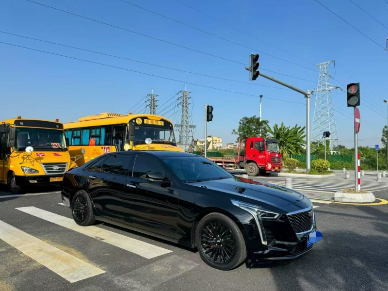 广州20年凯迪拉克CT62