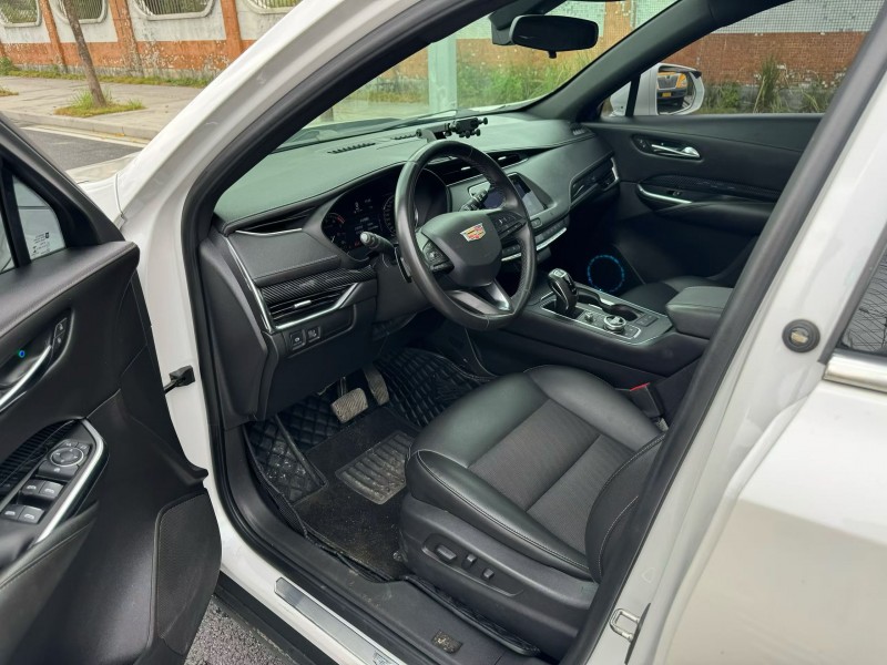 广州19年凯迪拉克XT47