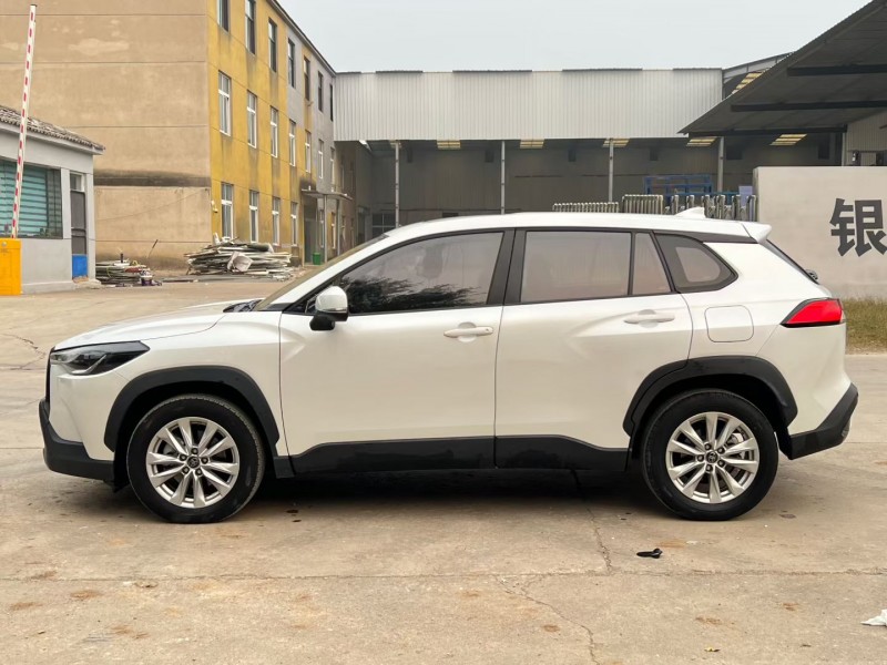 徐州23年丰田锐放5