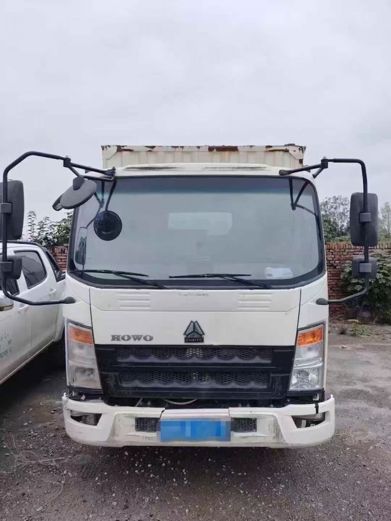 菏泽20年卡车系列重汽豪沃1