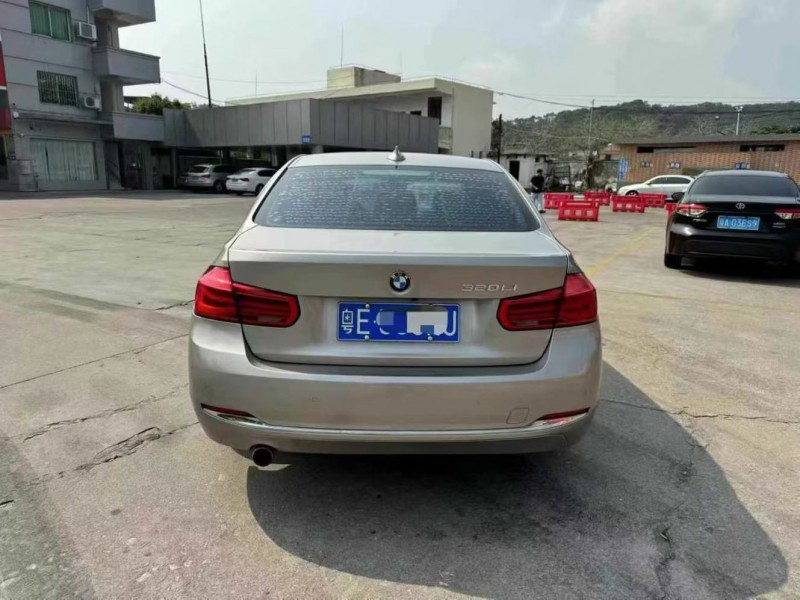 广州16年宝马3系3