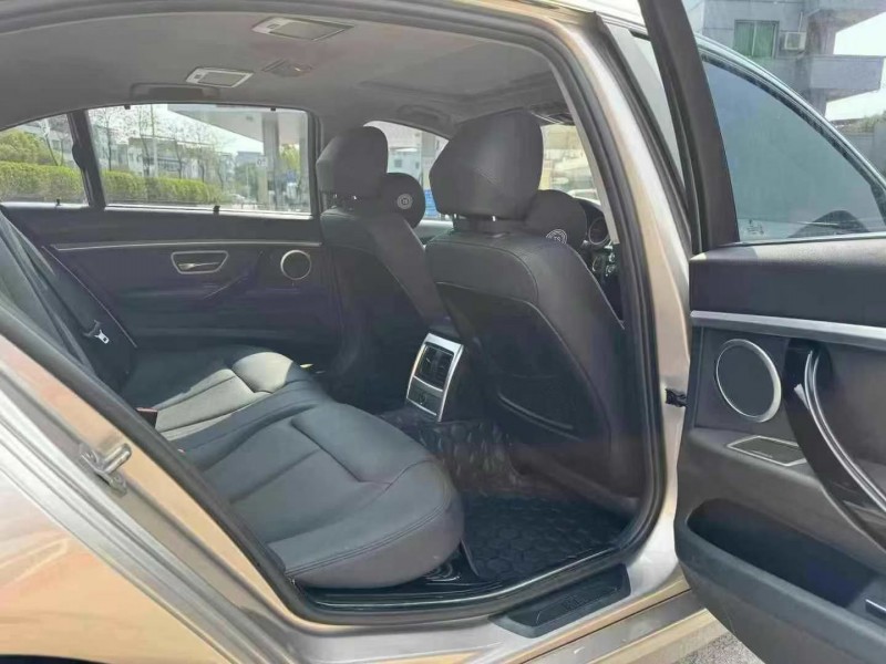 广州16年宝马3系5