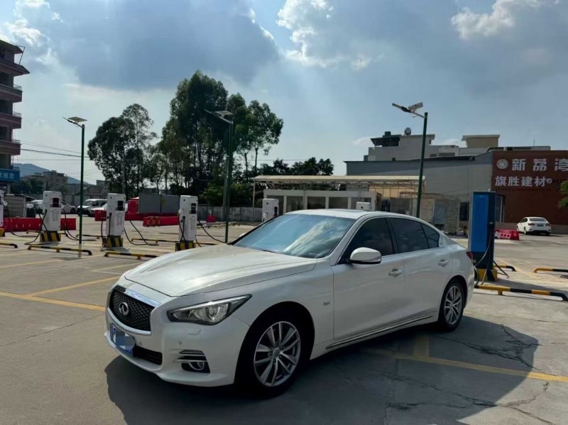 广州16年英菲尼迪Q50L3