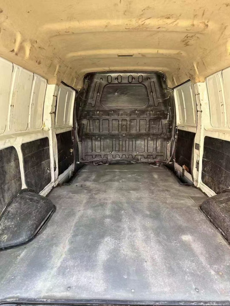 菏泽21年瑞驰EC35新能源4