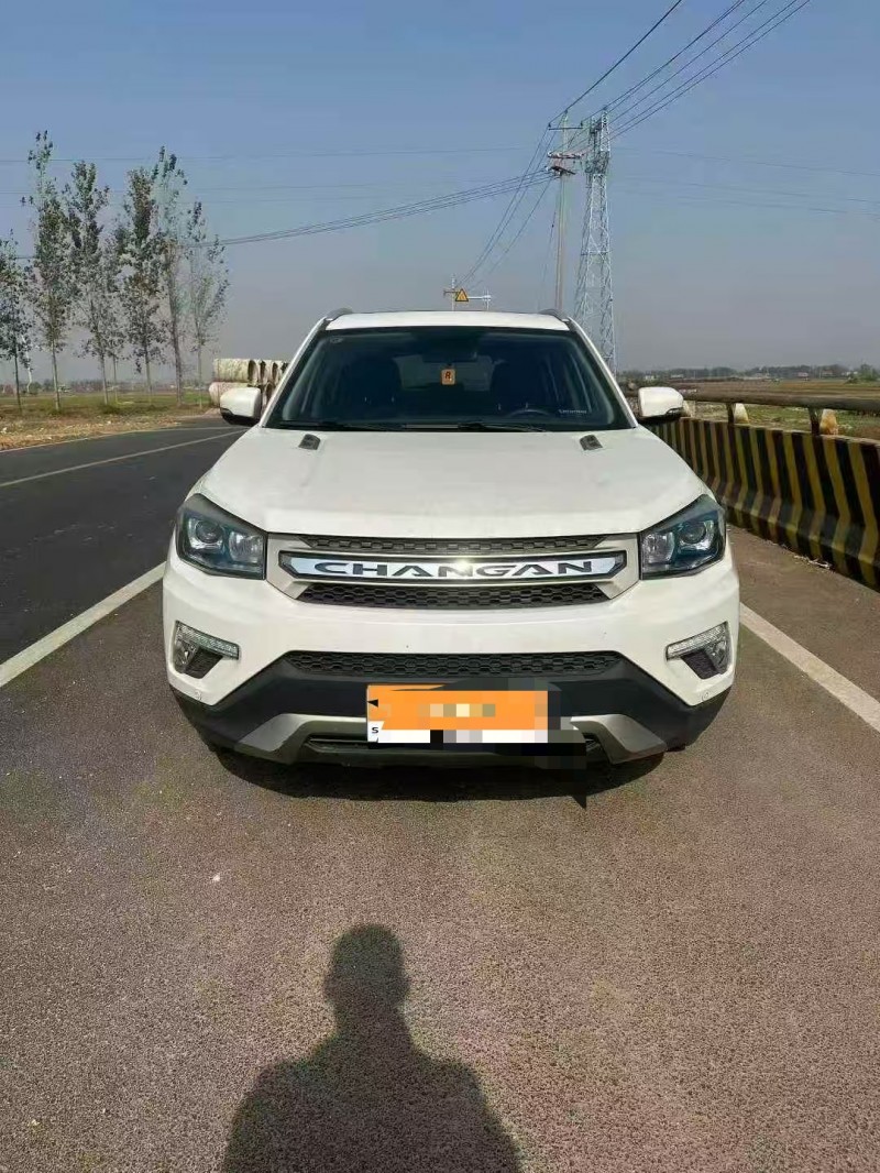 菏泽19年长安汽车CS751