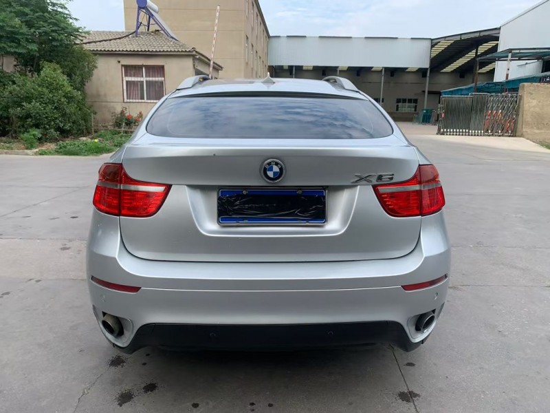 徐州09年宝马X69