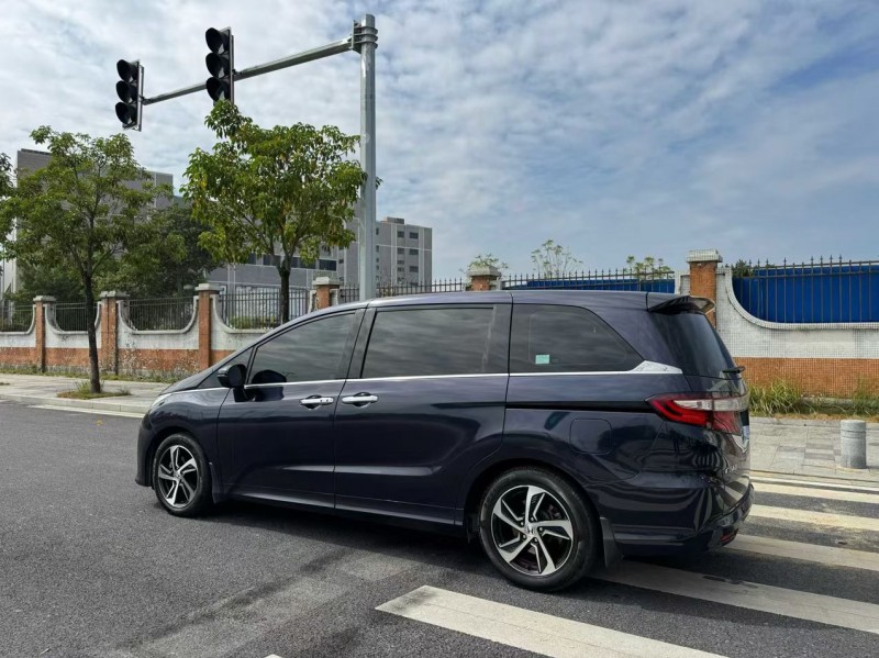 广州15年本田奥德赛4