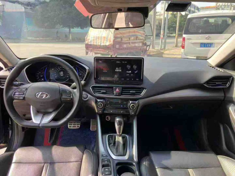 成都21年现代菲斯塔6