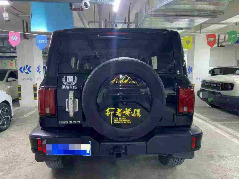 成都23年长城汽车坦克9