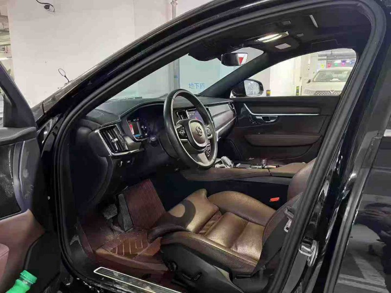 成都22年沃尔沃S904