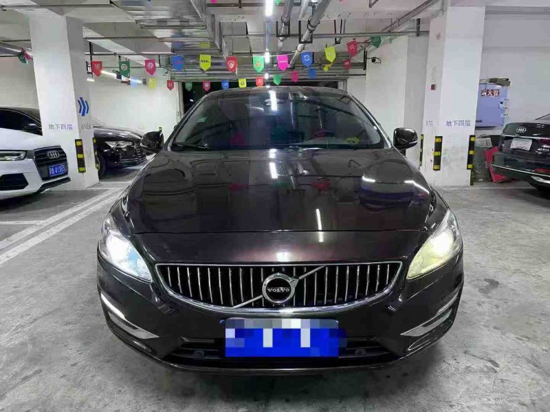 成都18年沃尔沃S60L1