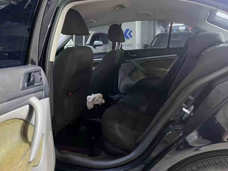 成都13年斯柯达明锐5