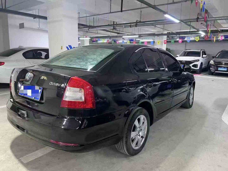 成都13年斯柯达明锐8