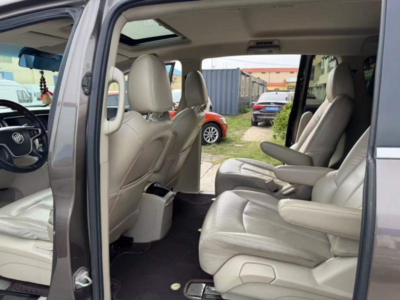 徐州17年别克GL85