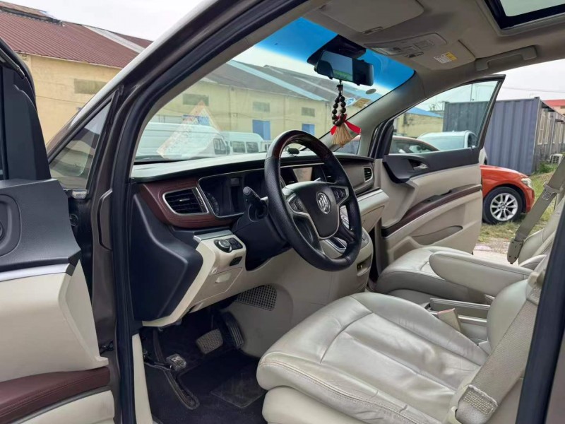 徐州17年别克GL88