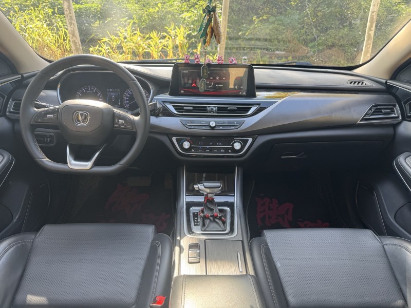 郑州20年长安汽车锐程6