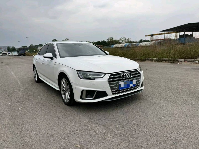 柳州19年奥迪A4L2