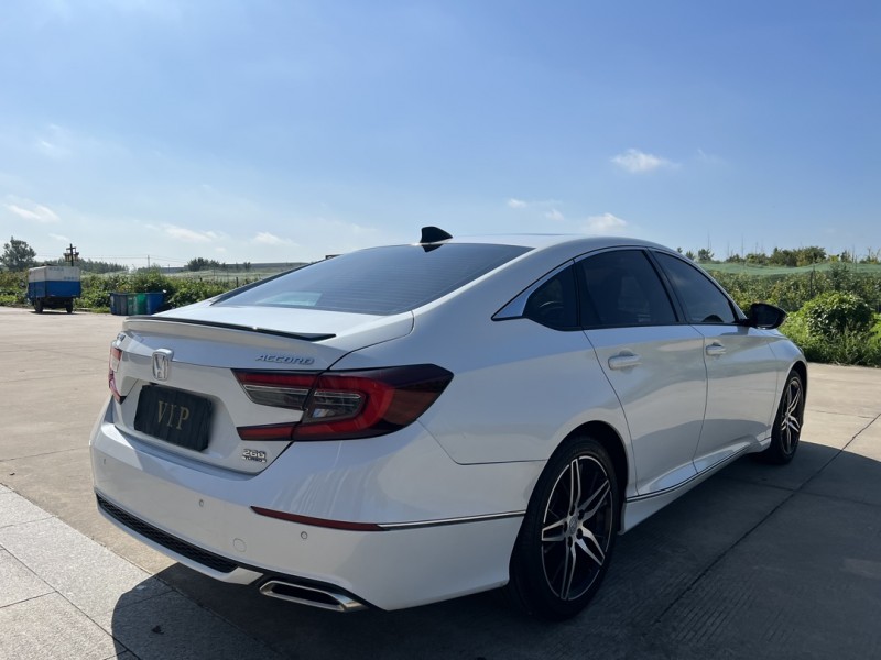 盐城22年本田雅阁8