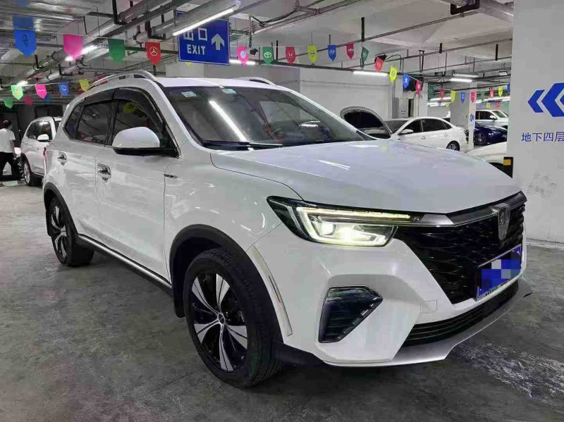 成都21年荣威RX52