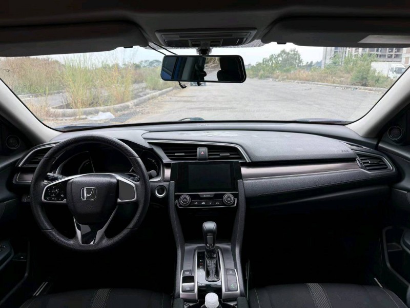 柳州20年本田思域8