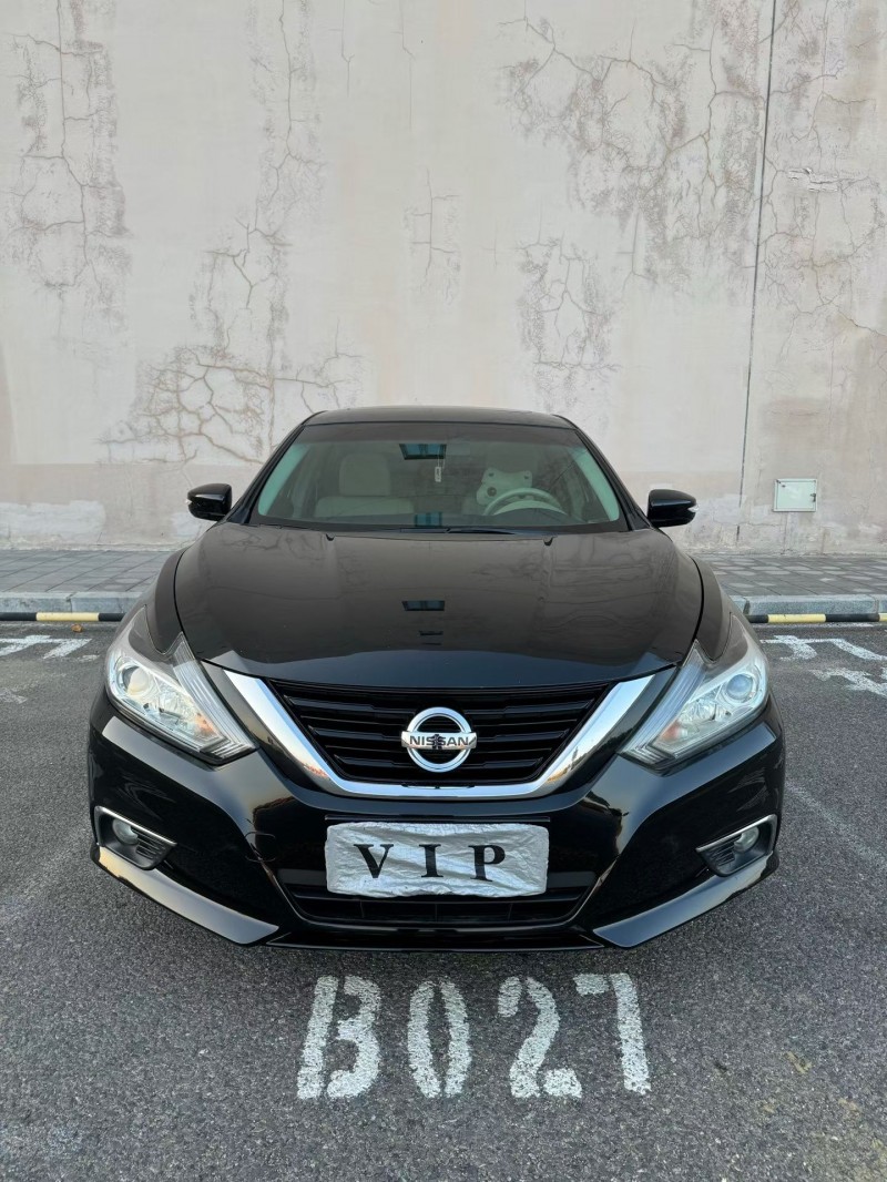 营口19年日产天籁1