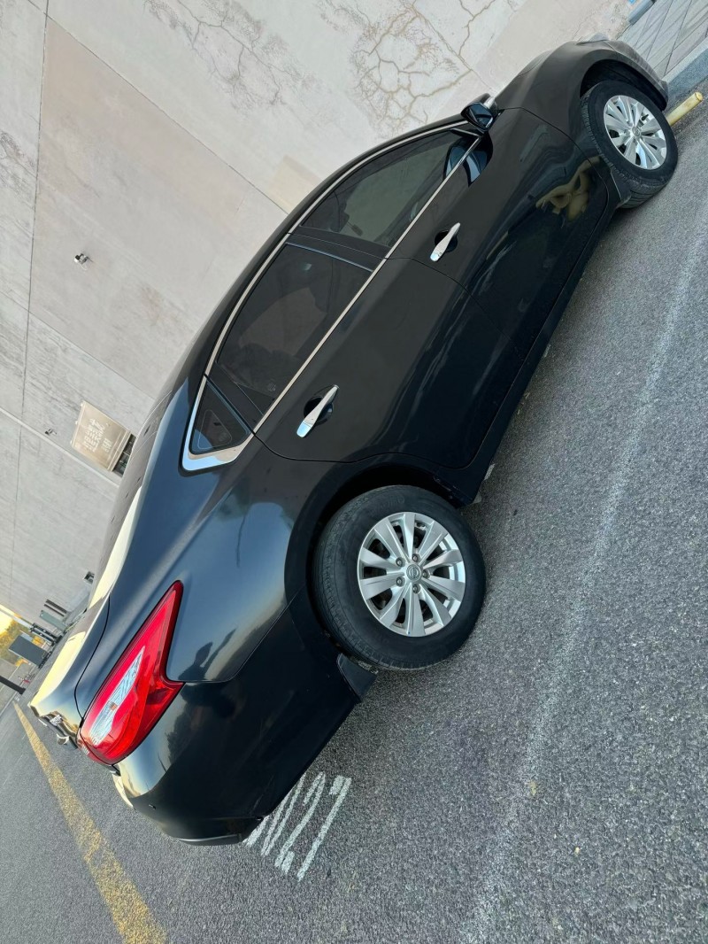 营口19年日产天籁8