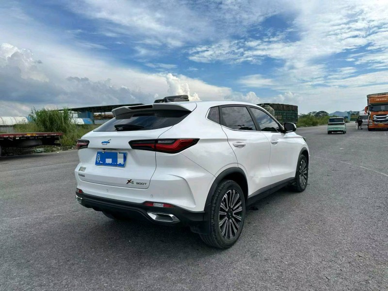 南宁22年长安汽车欧尚6