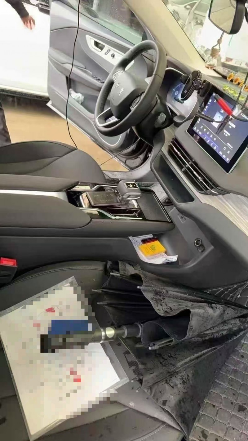 菏泽25年红旗E-QM54