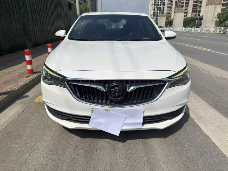 柳州19年别克英朗1