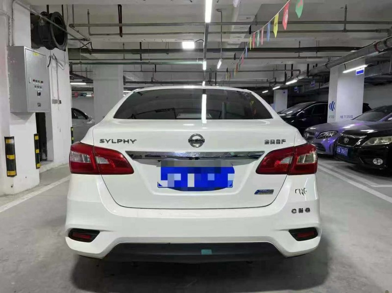 成都19年日产轩逸9