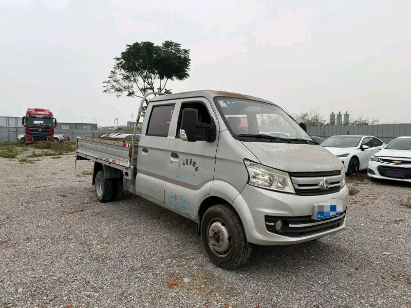 柳州19年长安汽车跨越2