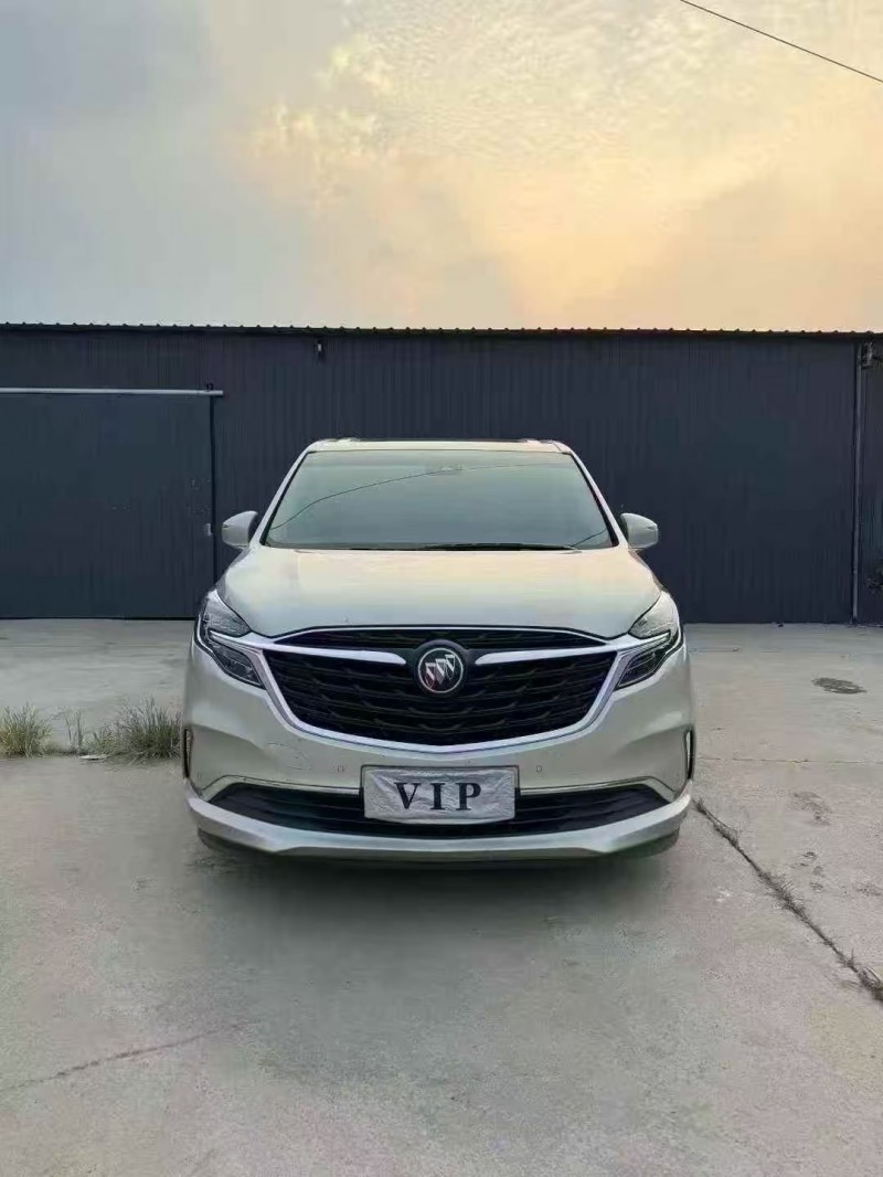 保定22年别克GL81