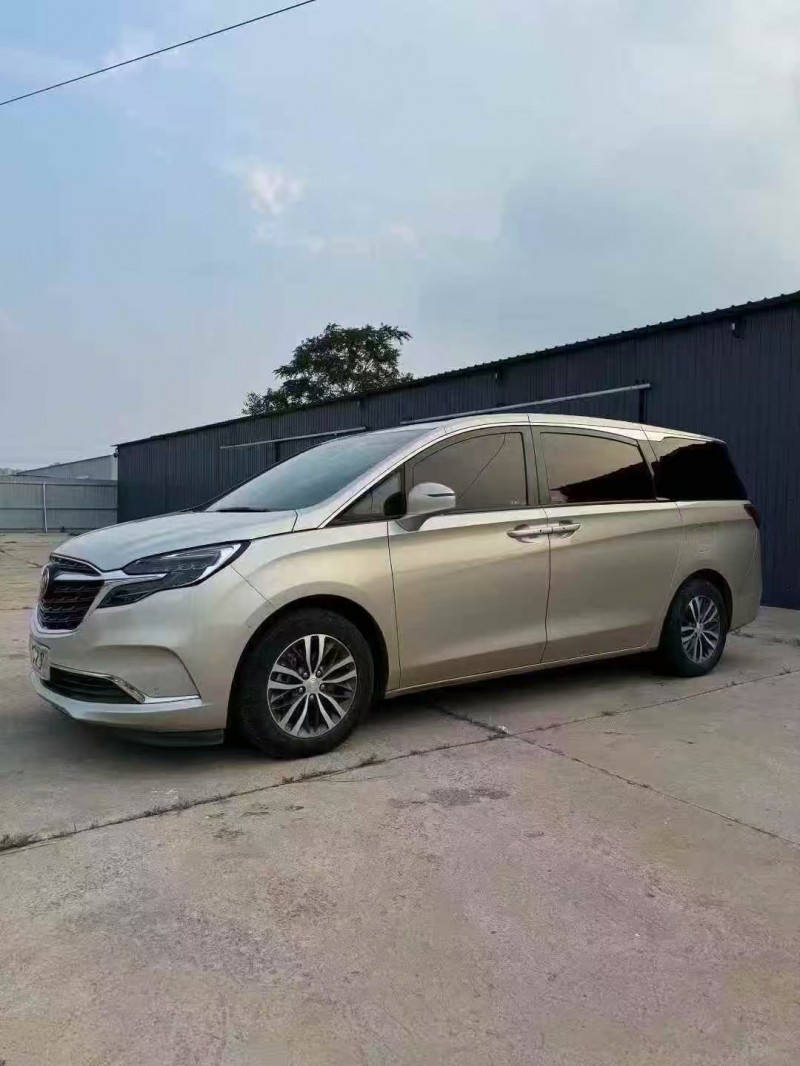 保定22年别克GL82