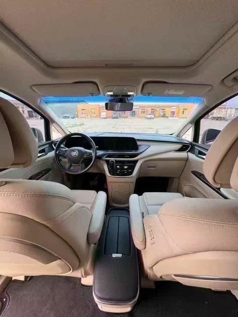 保定22年别克GL84