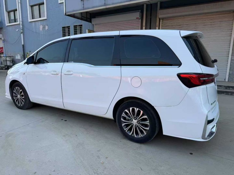 保定21年别克GL87