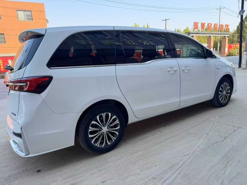 保定21年别克GL88