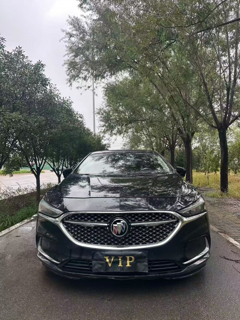 枣庄21年别克君越1