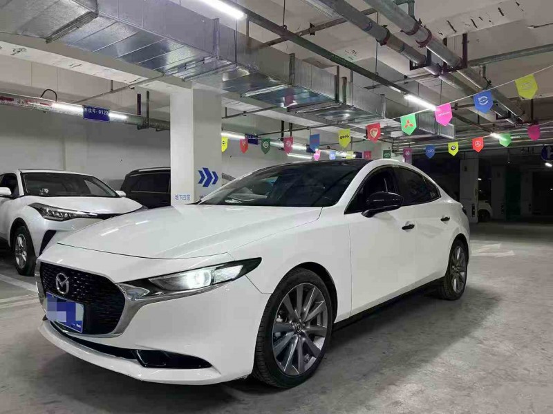 成都21年马自达昂克赛拉2