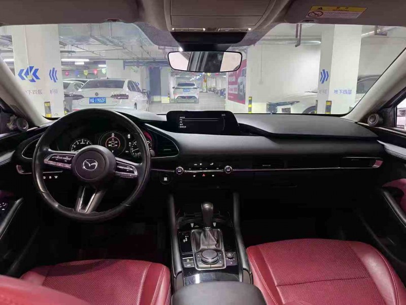 成都21年马自达昂克赛拉6