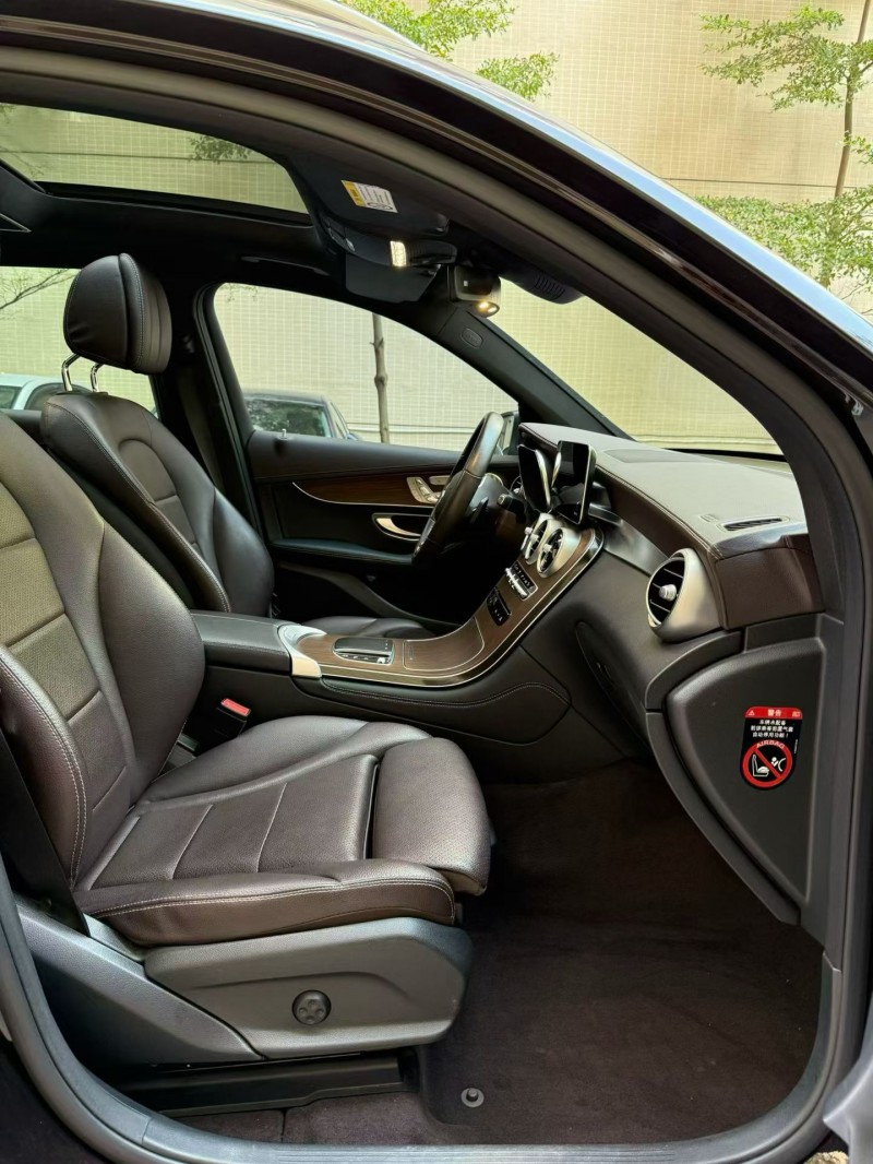 佛山21年奔驰GLC4